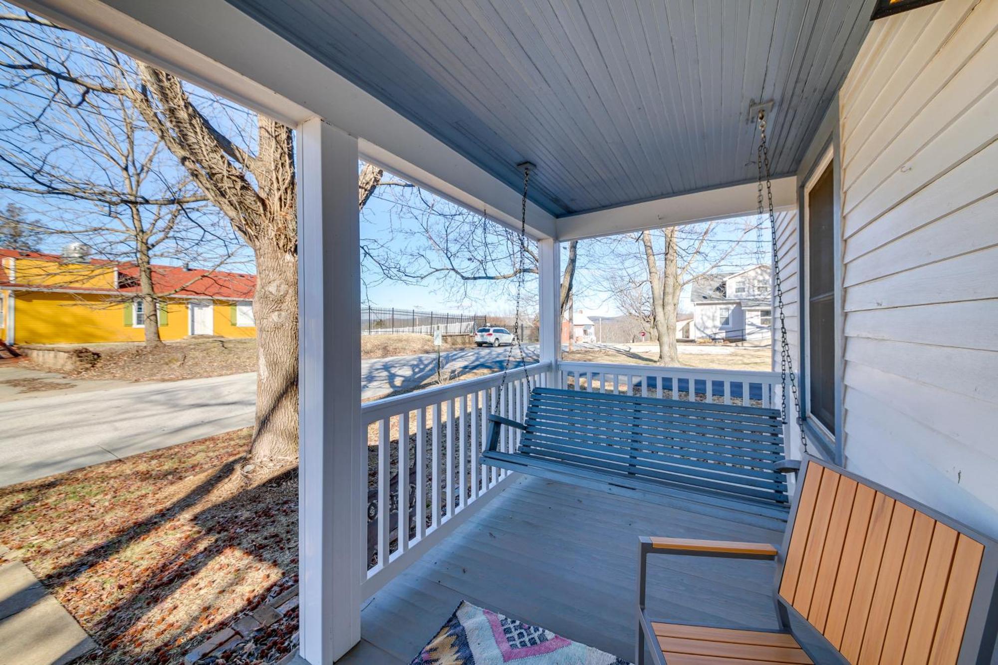 Cozy Augusta Home With Porch Walk To Katy Trail! Exterior photo