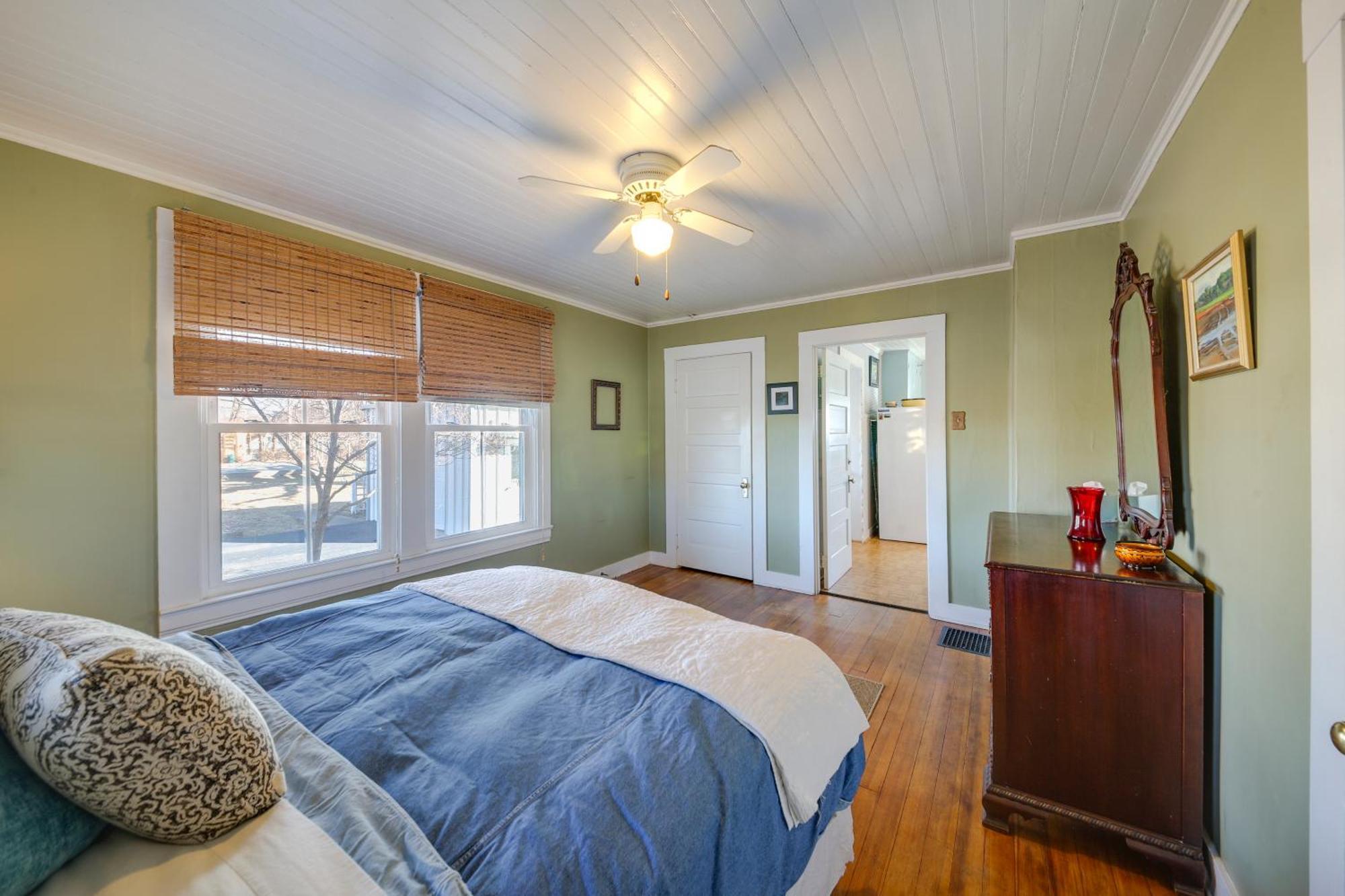 Cozy Augusta Home With Porch Walk To Katy Trail! Exterior photo